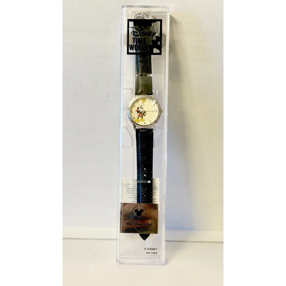 Disney Time Works Mickey Mouse Holiday Special Edition Watch Walt Disney World